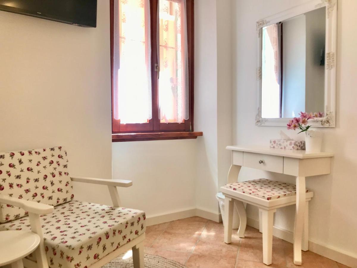 Casa Vittoria Ξενοδοχείο Ρόβινι Εξωτερικό φωτογραφία