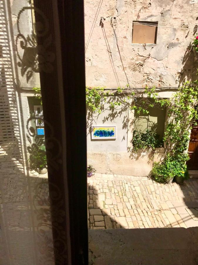 Casa Vittoria Ξενοδοχείο Ρόβινι Εξωτερικό φωτογραφία