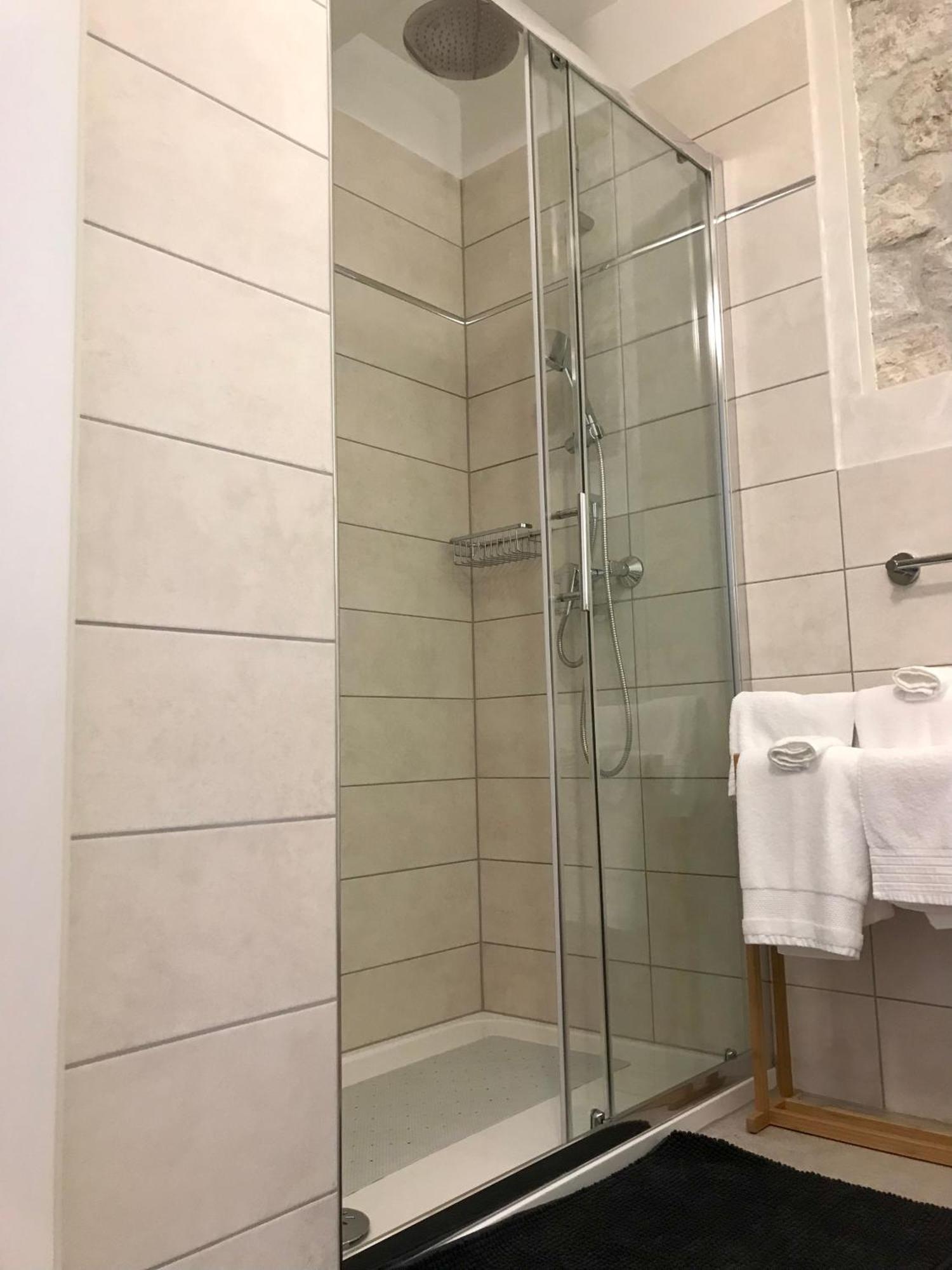 Casa Vittoria Ξενοδοχείο Ρόβινι Δωμάτιο φωτογραφία